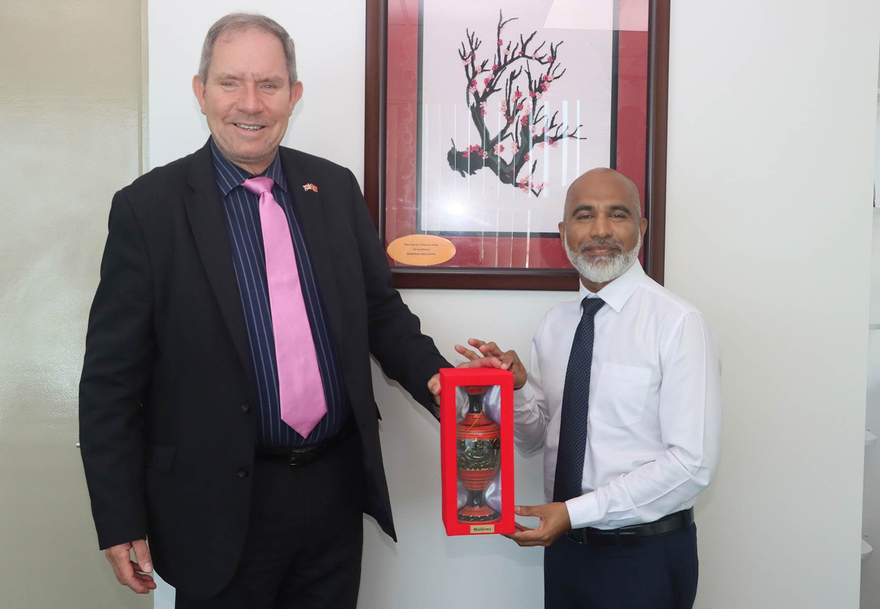 UK High Commissioner Pays a Courtesy Call on the Minister